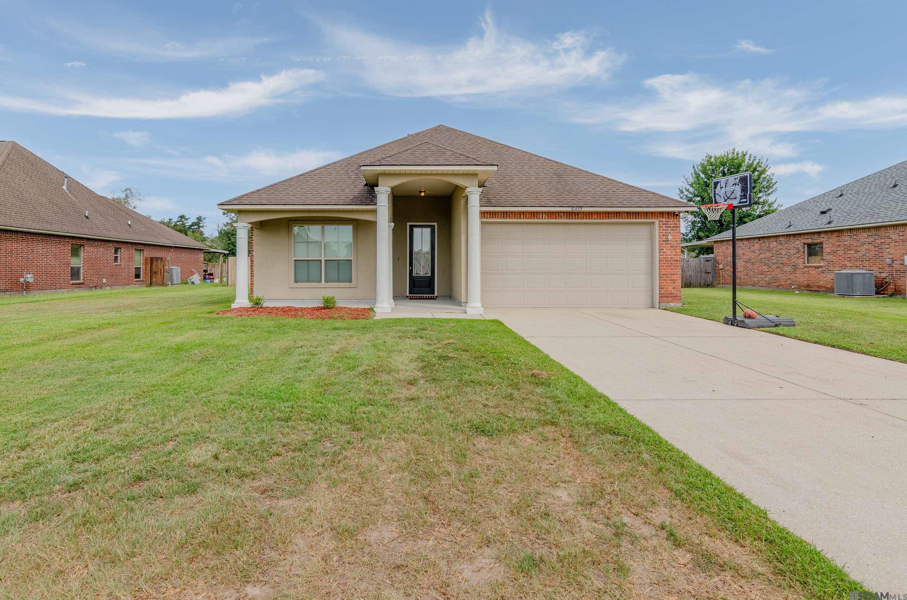 10459 Oakmount Dr — photo