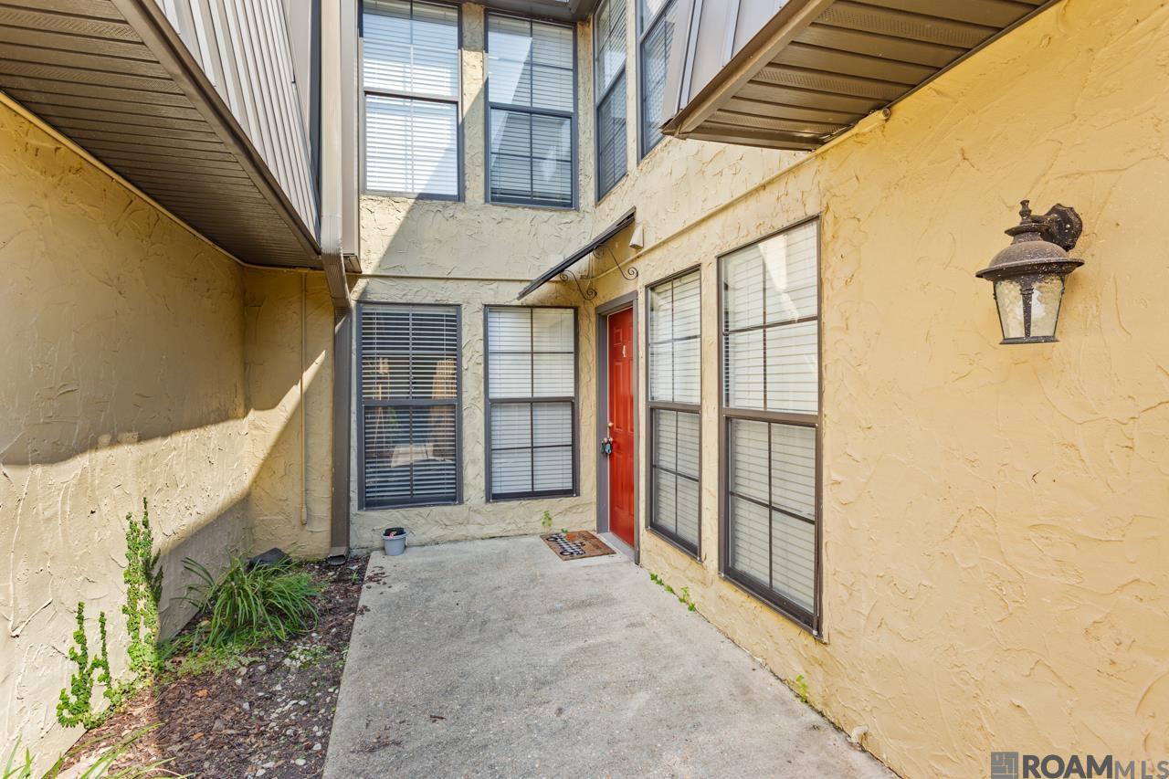 10288 W Winston Ave #4 — photo