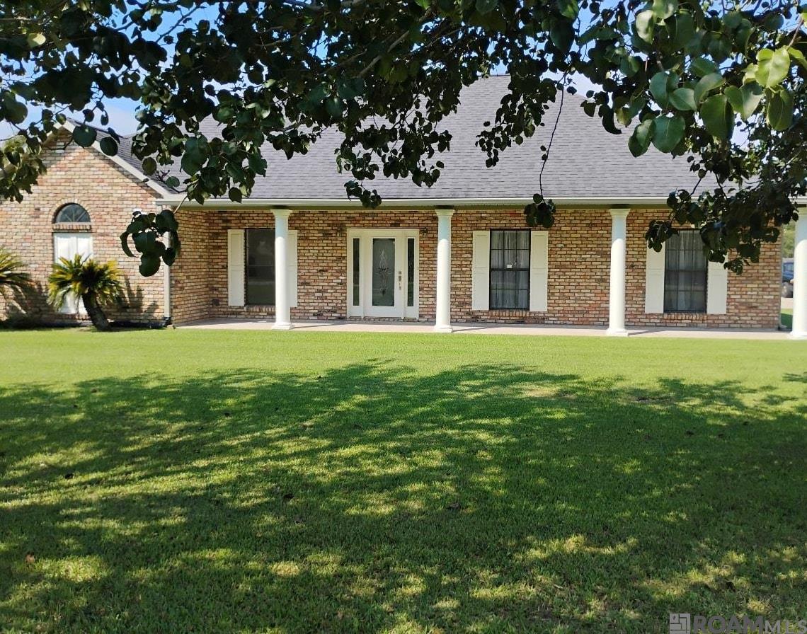 25595 Ashland Bend Drive — photo