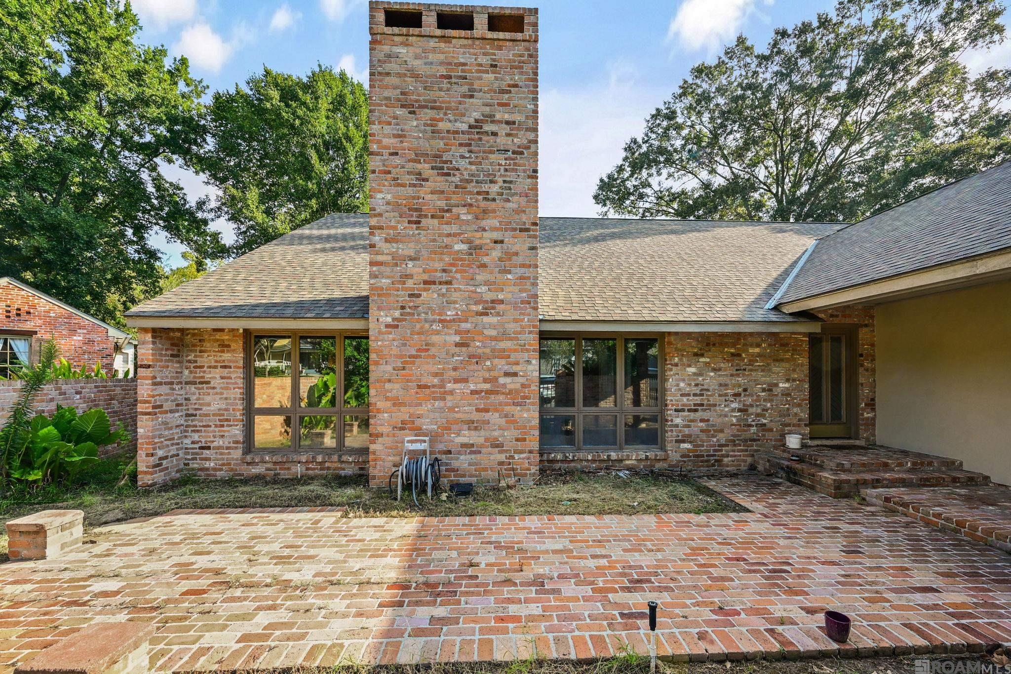 1454 Applewood Rd — photo