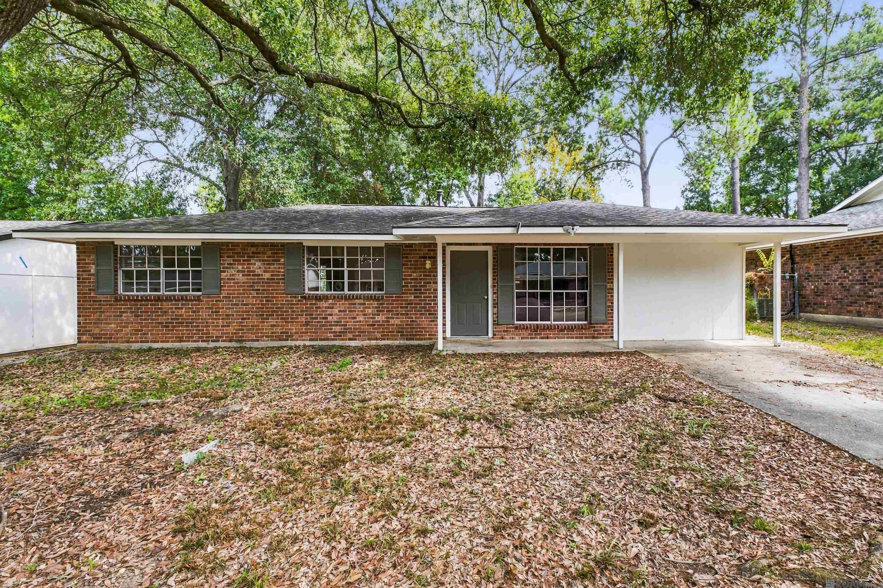 7349 Meadow Park Ave — photo