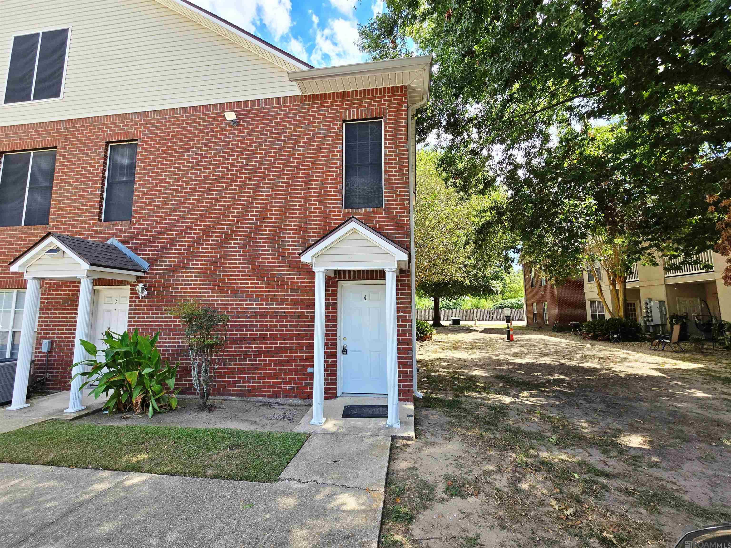 1500 Brightside Dr #B4 — photo