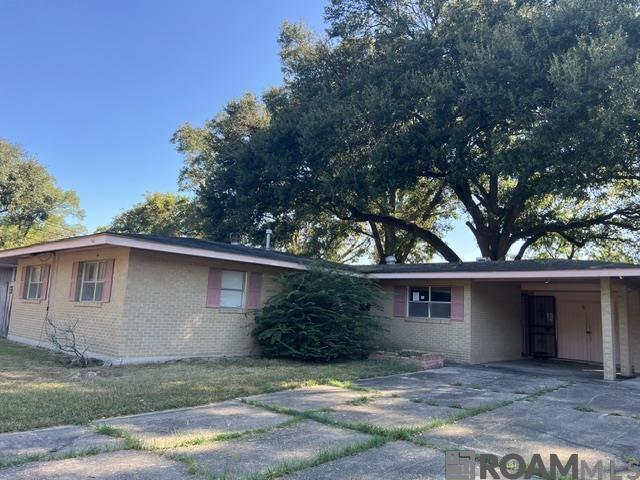 3152 Charlotte Dr — photo