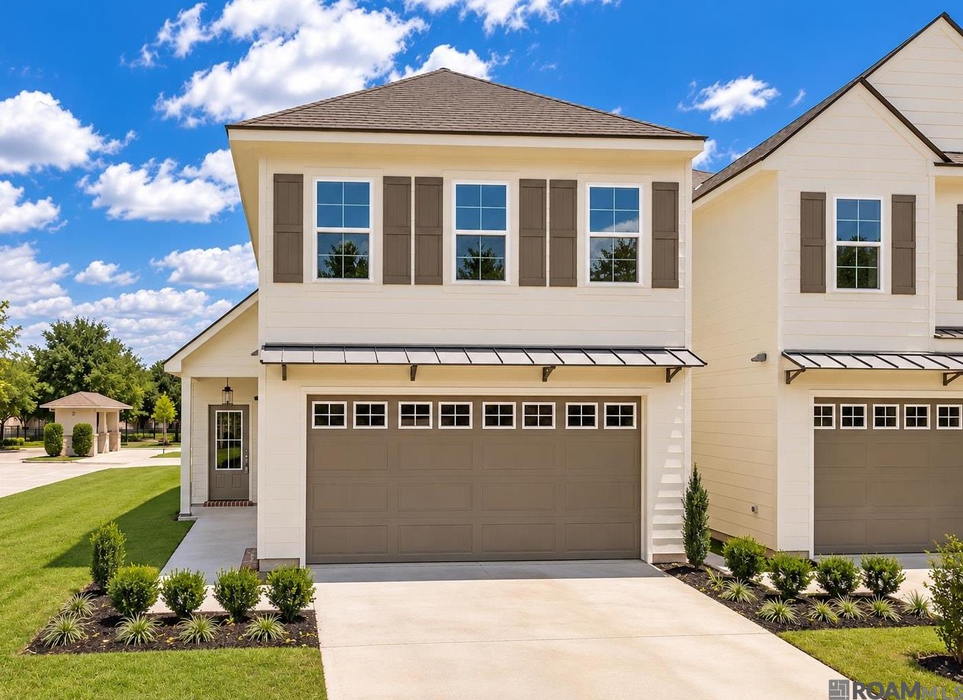 8103 Stonelake Circle East Ave — photo