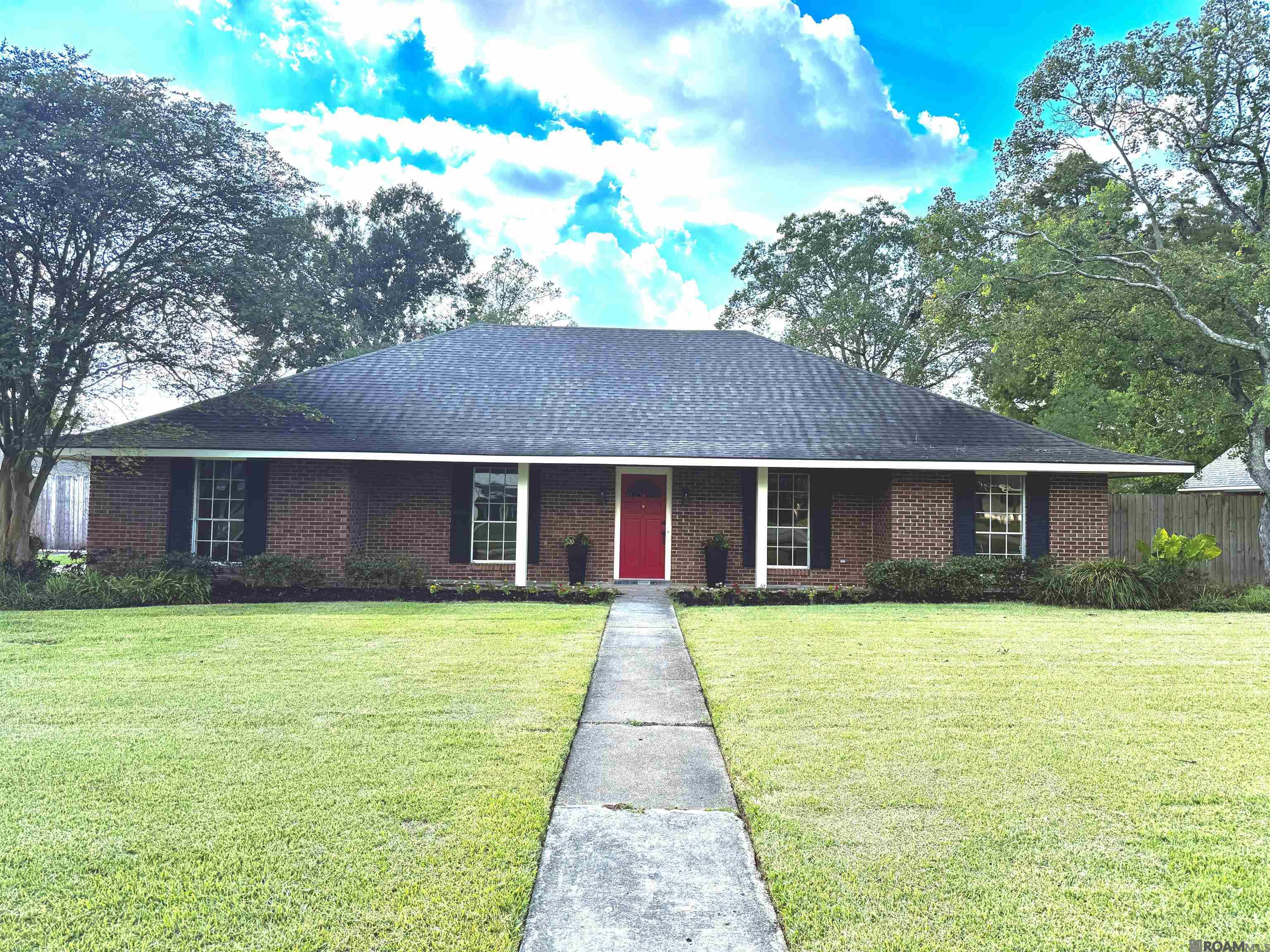 6148 Antioch Blvd — photo