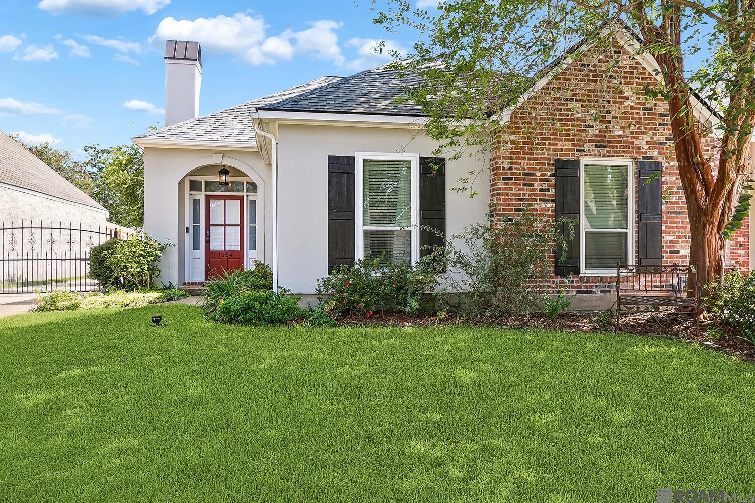 1554 Obrien Dr — photo