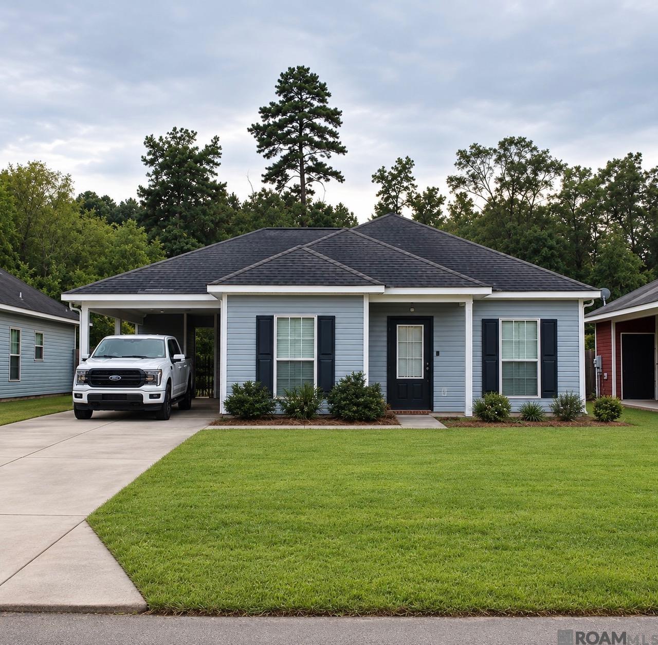 10820 Field Pointe Dr — photo