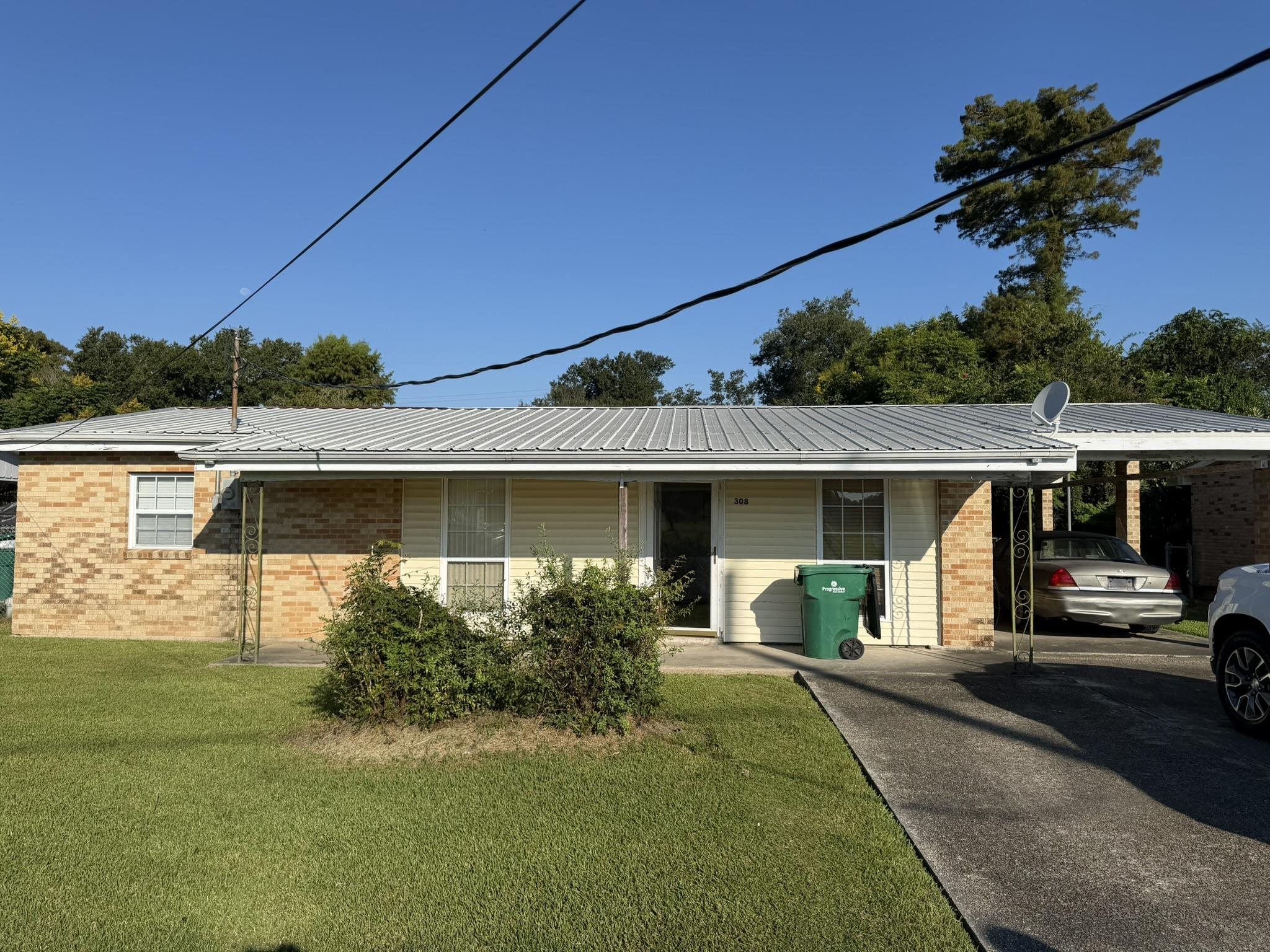 308 Sako Drive — photo