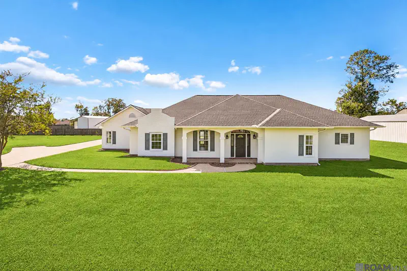 14377 Lazy Oaks Dr — photo