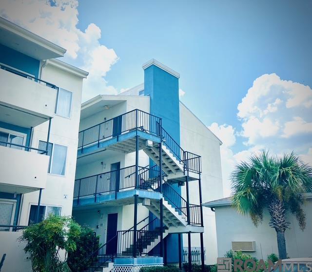 1490 Harbor Drive #205 — photo