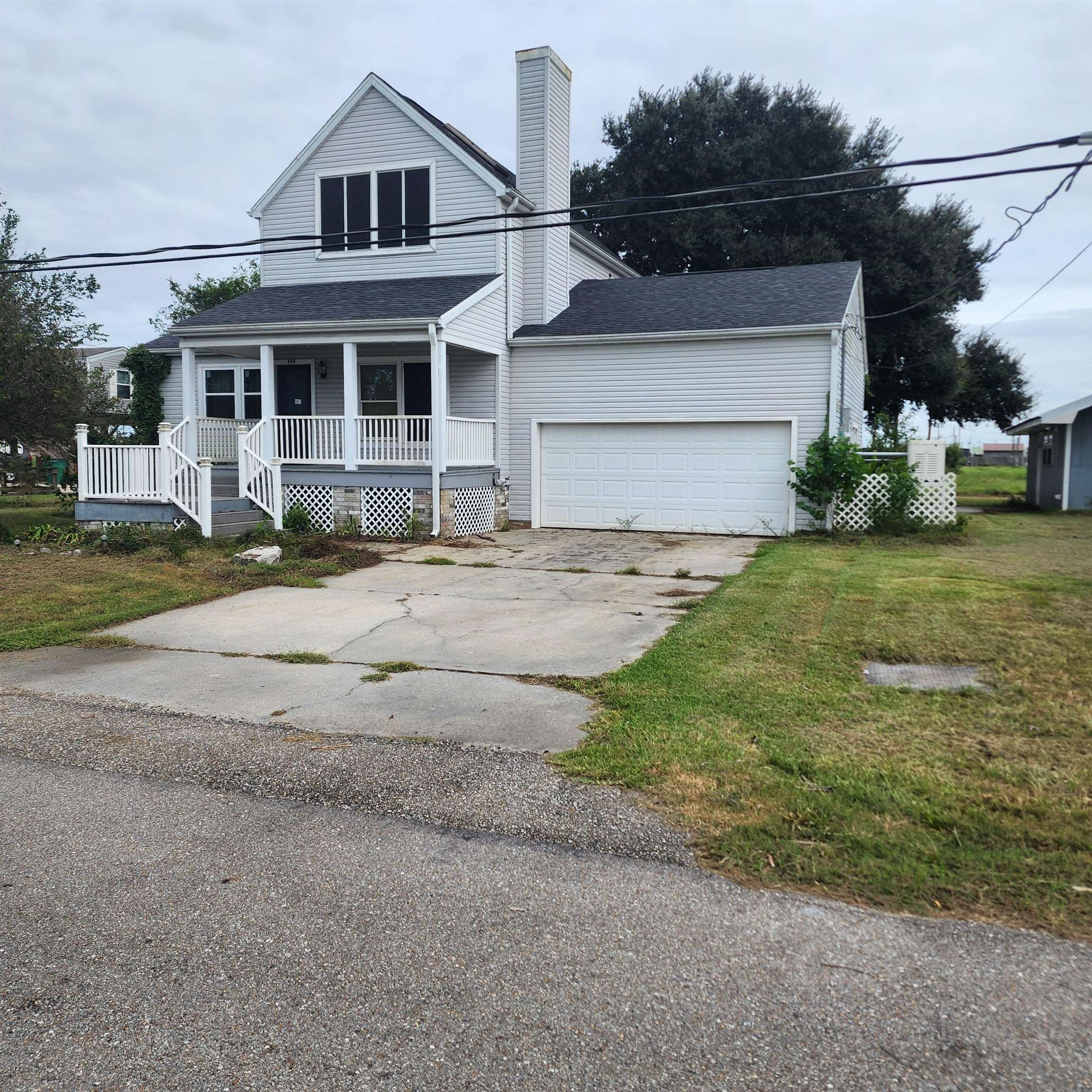 444 Chester Lee Street — photo