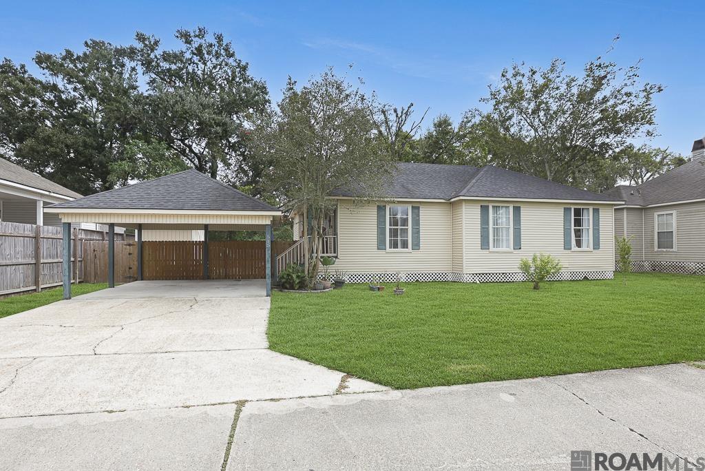 515 Winterhaven Dr — photo