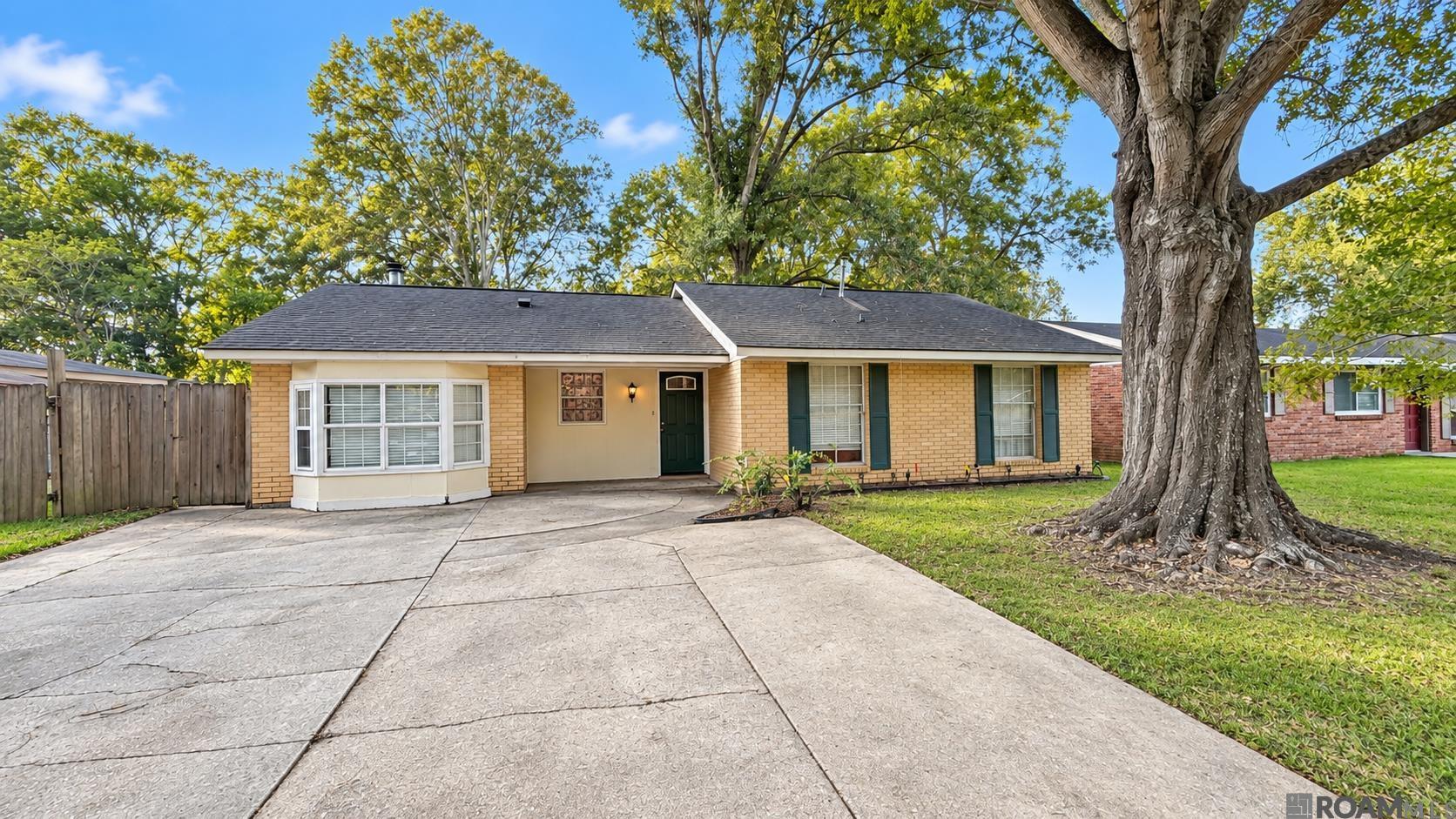 1735 Southland Ct — photo