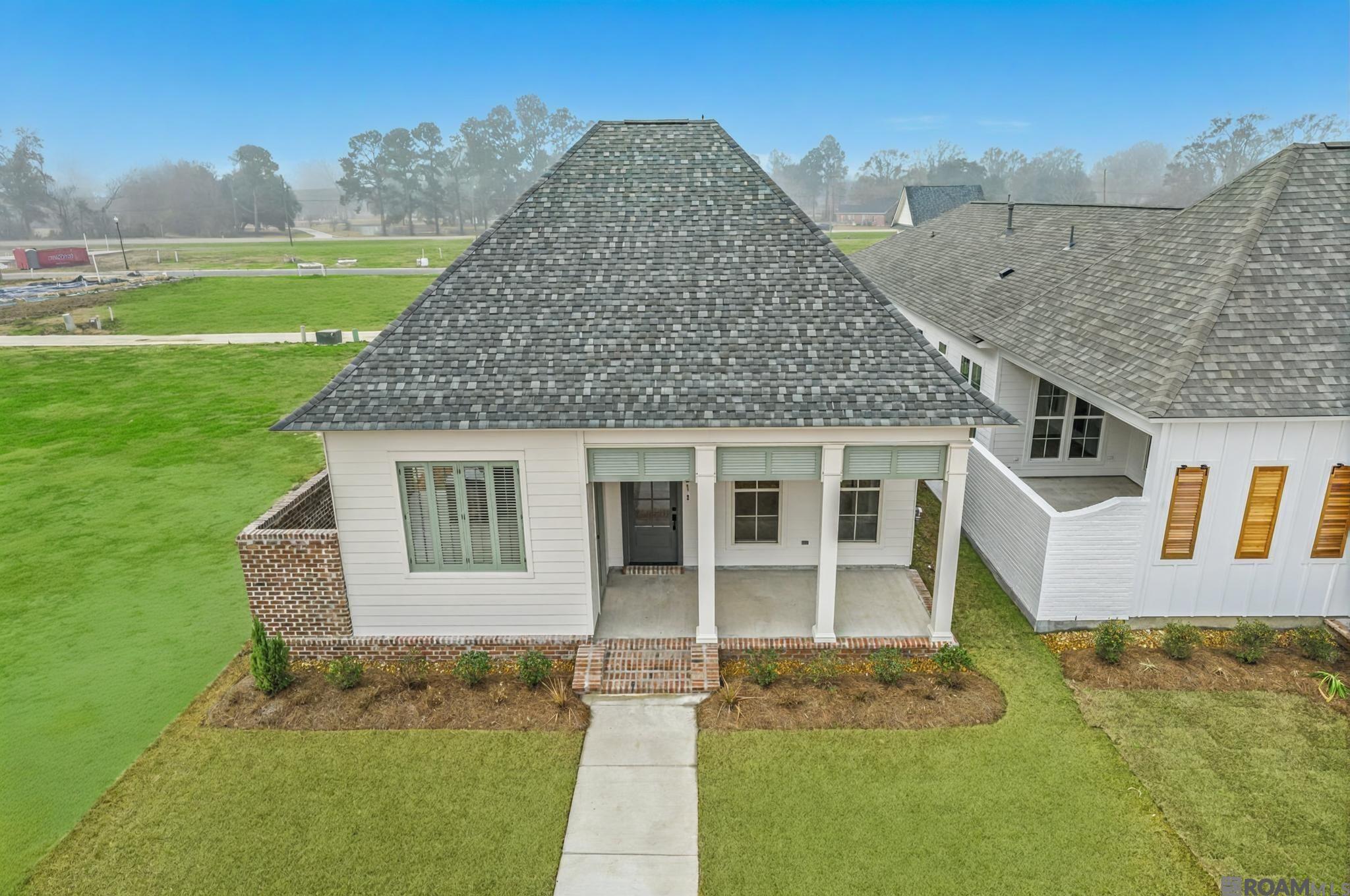 5131 Oakwater Alley — photo