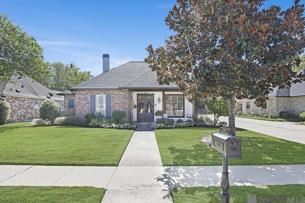 10917 Fernbrook Ave — photo