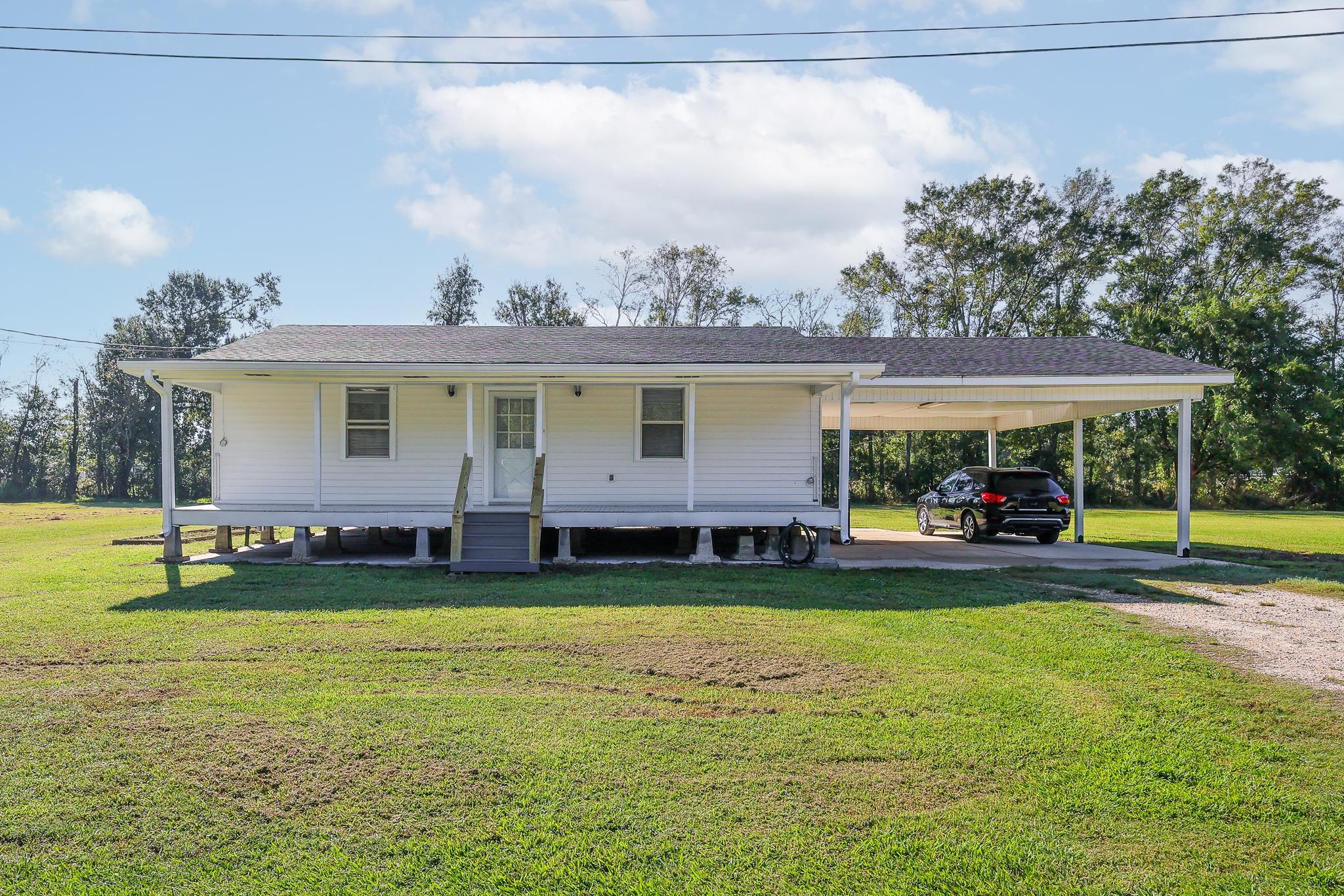 137 L Bernard Court — photo