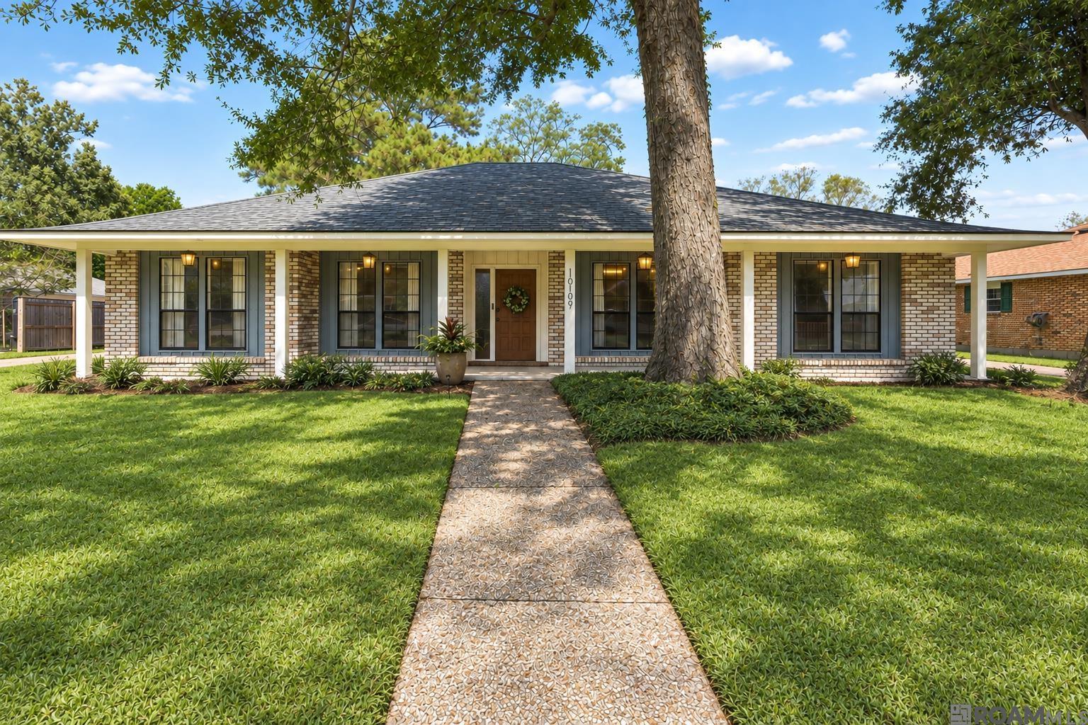 16109 Malvern Hill Ave — photo