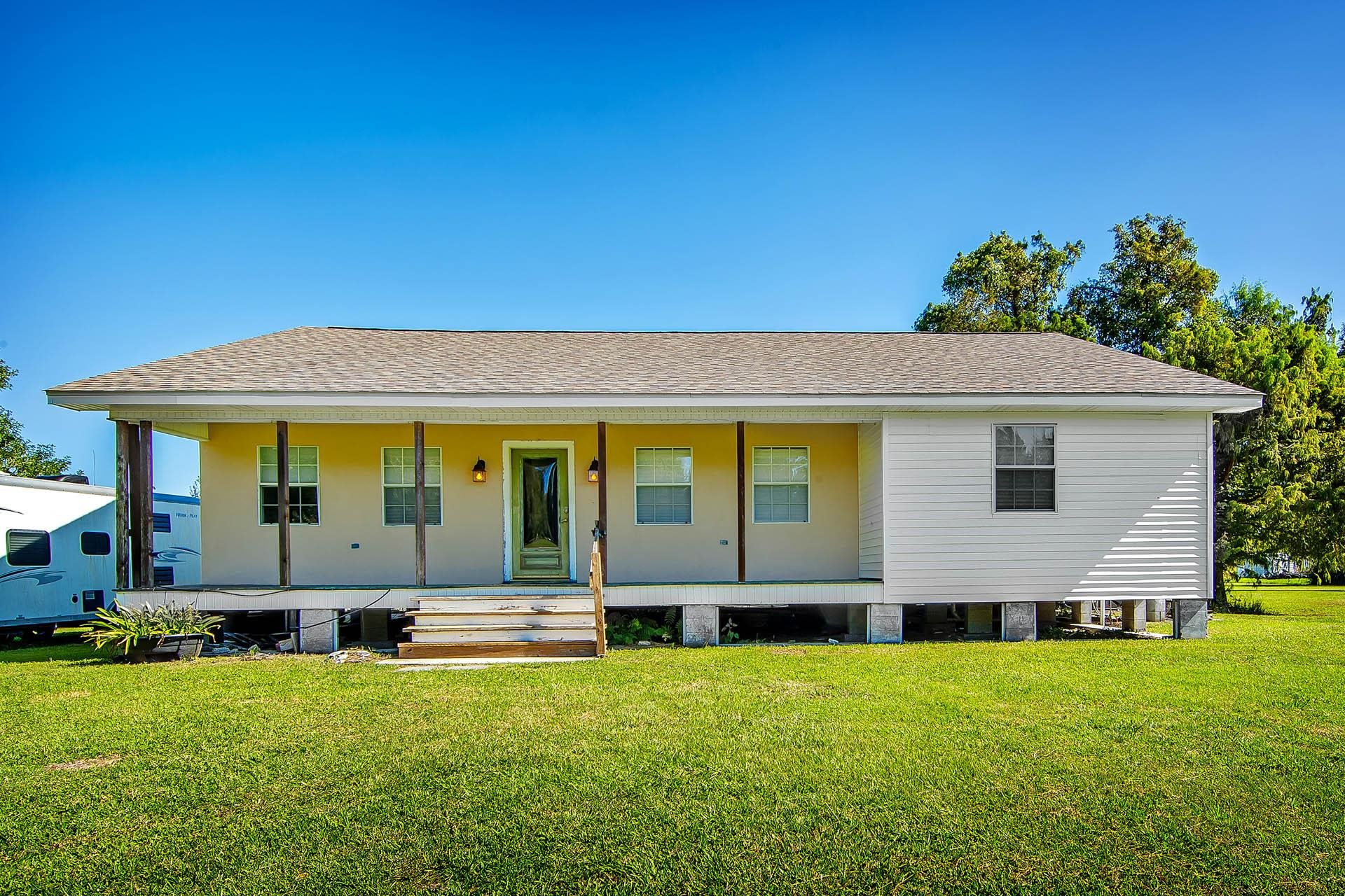 4147 Bayouside Dr — photo