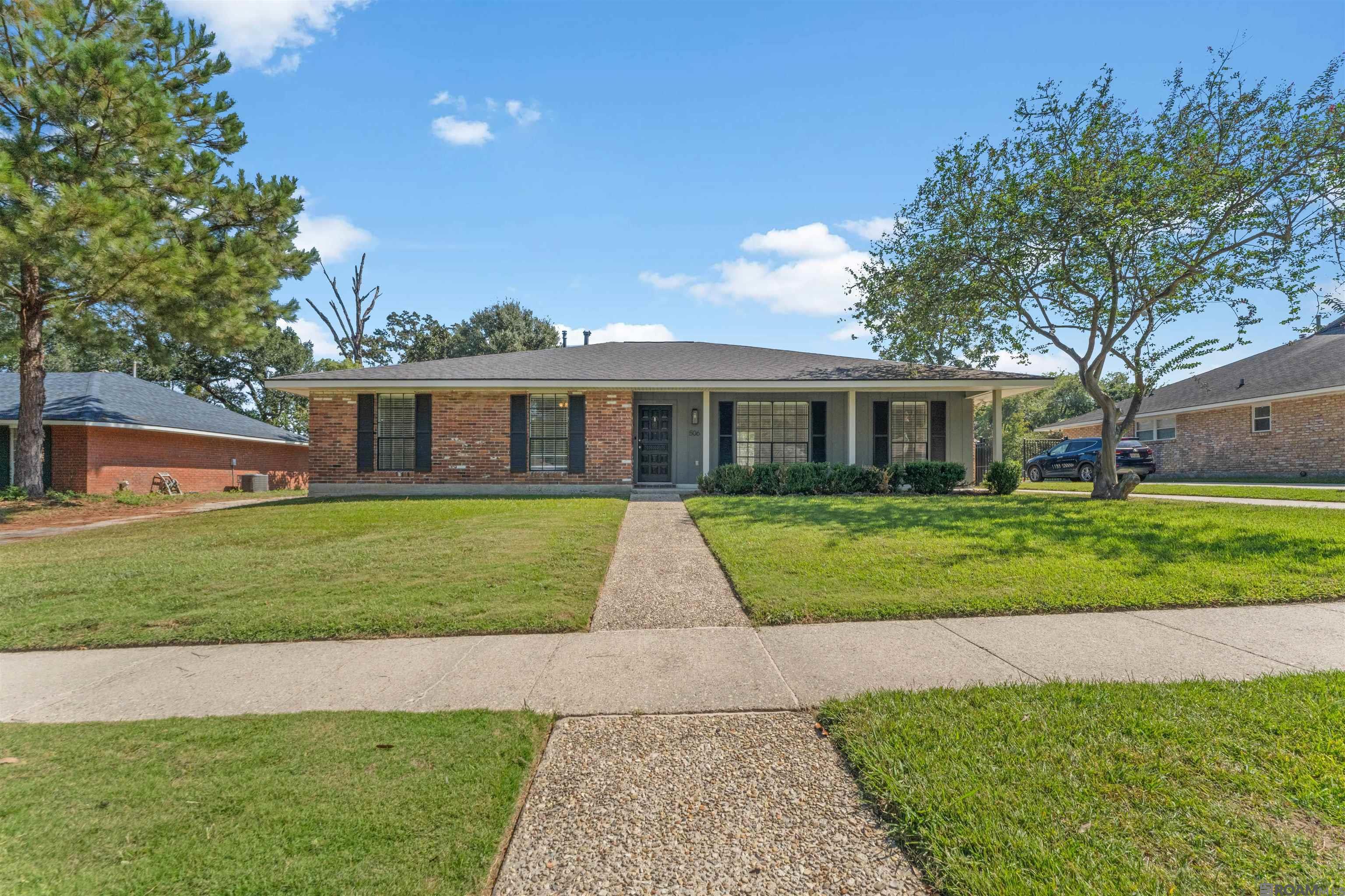 506 Chippenham Dr — photo
