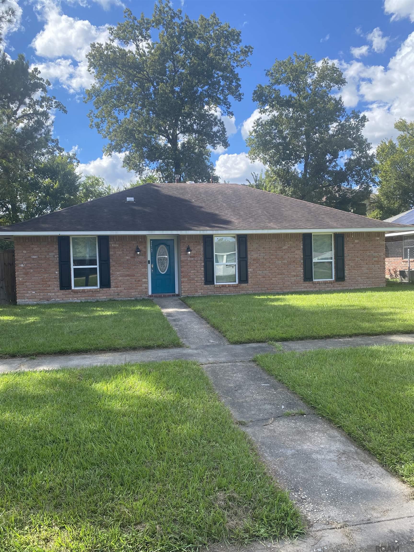 2412 Godfrey Dr — photo