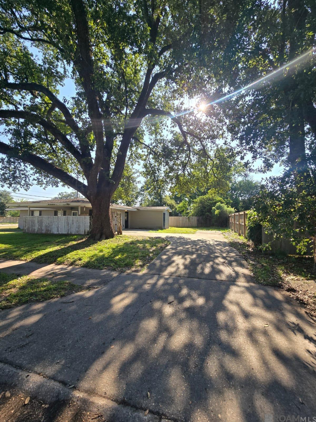 11022 Old Hammond Hwy — photo