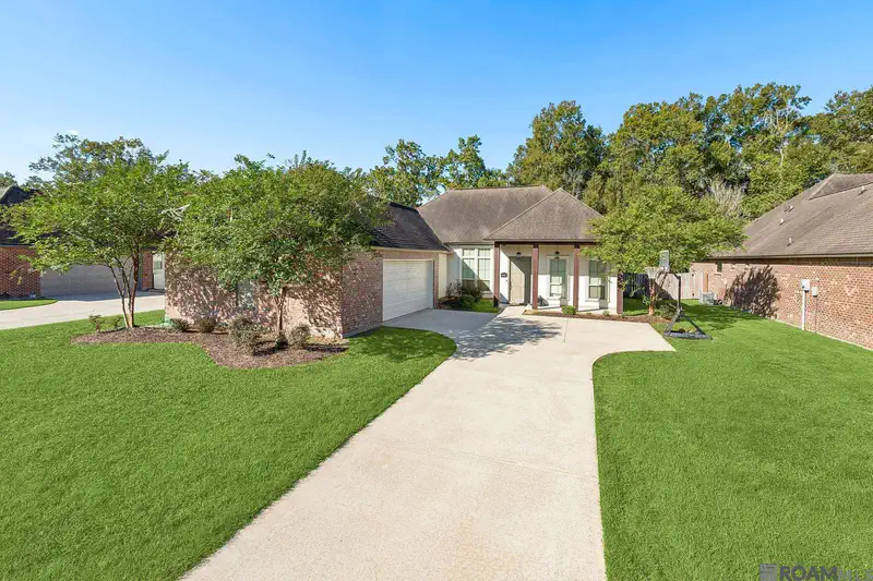16403 Parker Place Dr — photo