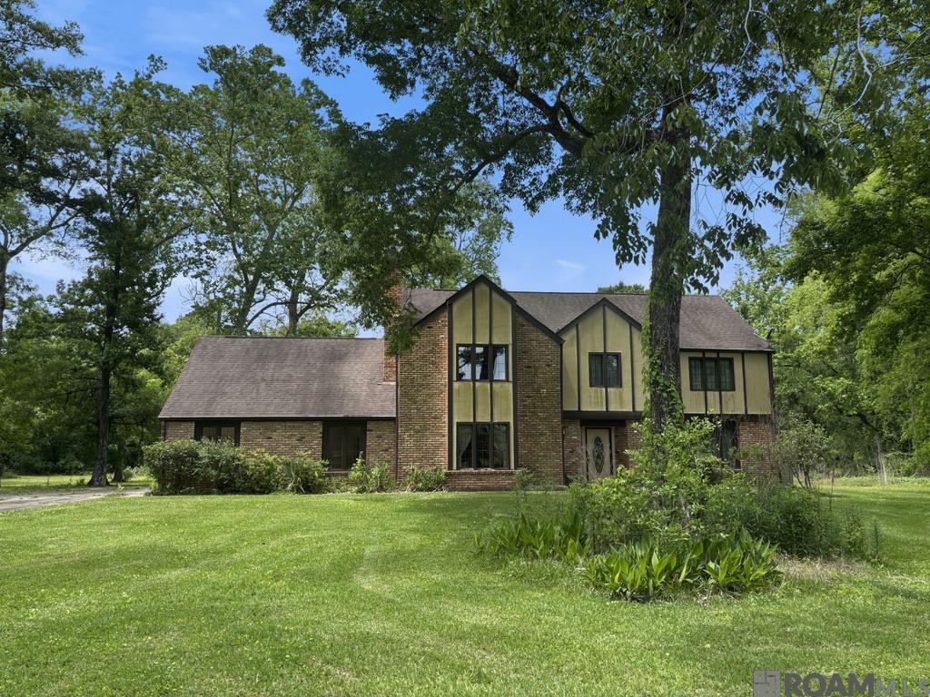 11533 Country Club Dr — photo