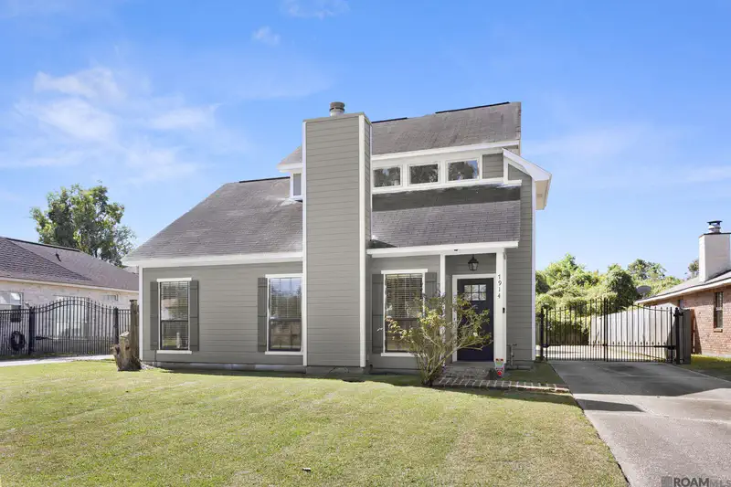 7914 Bayou Fountain Ave — photo