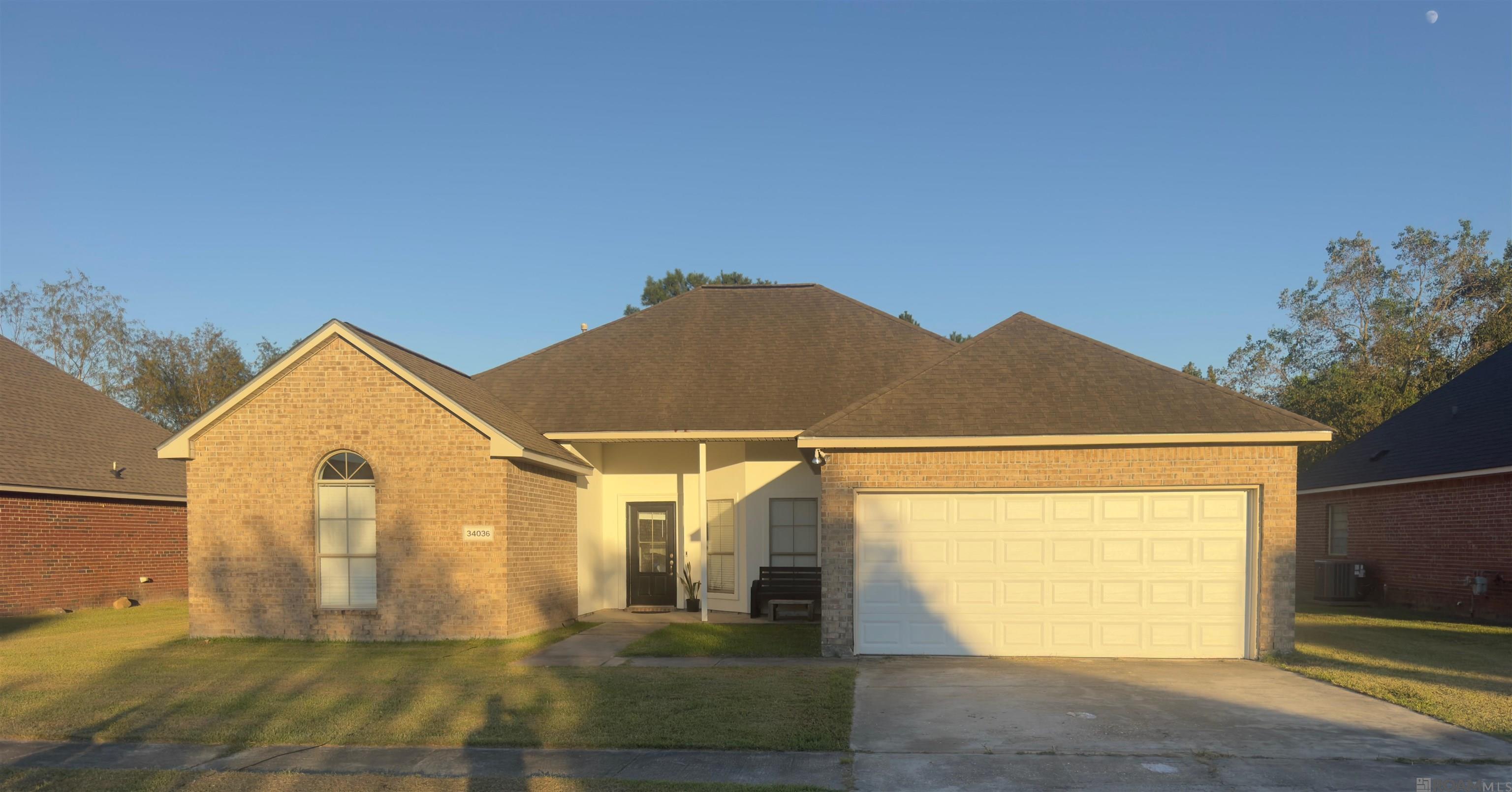 34036 Springlake Dr — photo
