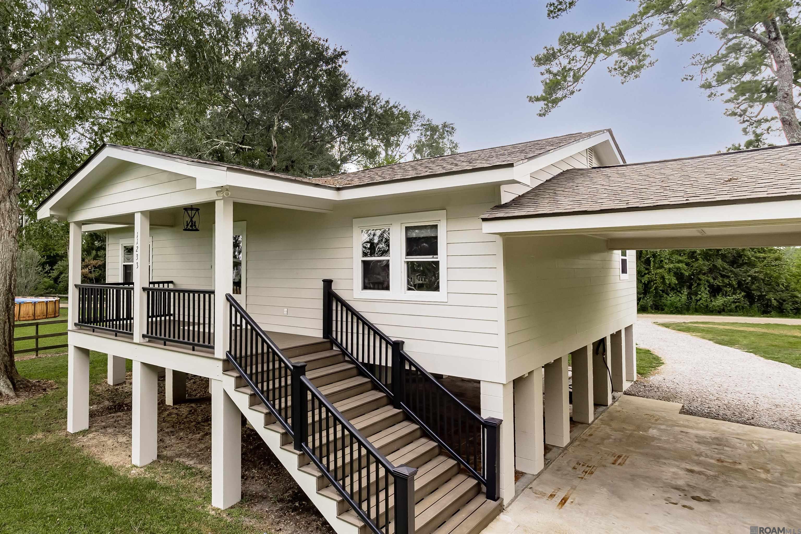 11233 Stringer Bridge Road, St Amant, LA 70774 — photo 2