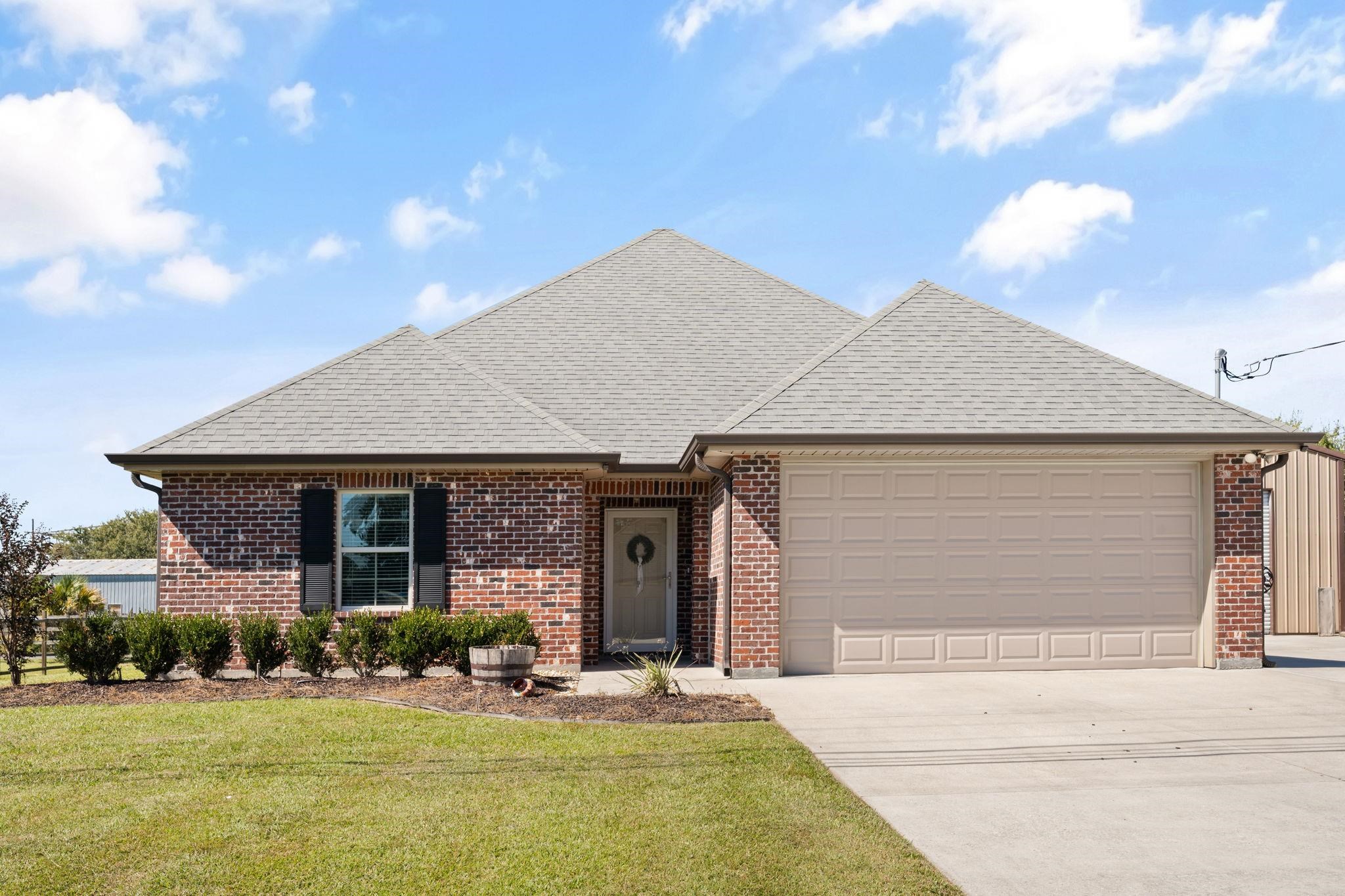145 Belle Isle Dr — photo