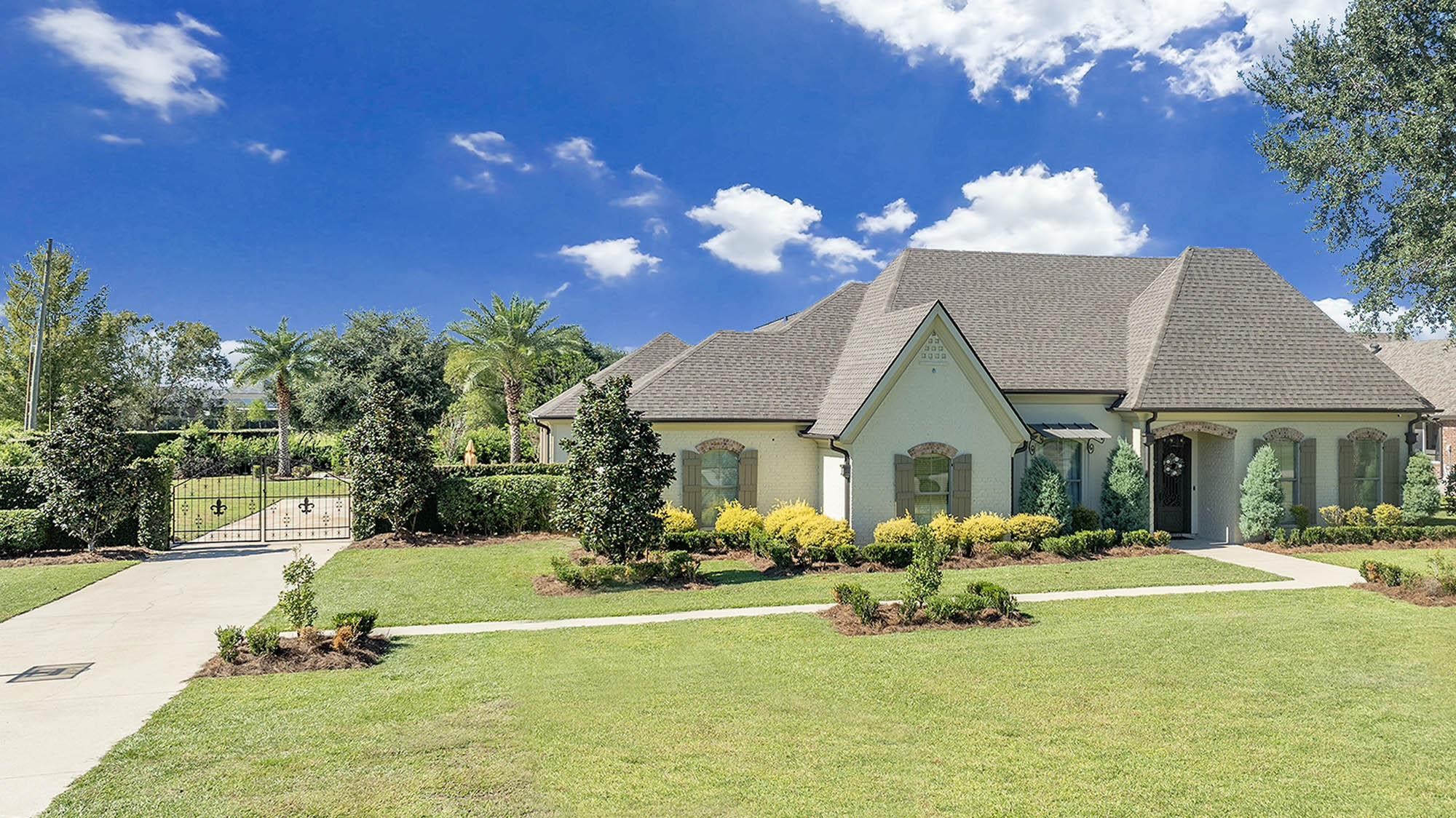 124 Houmas Drive — photo