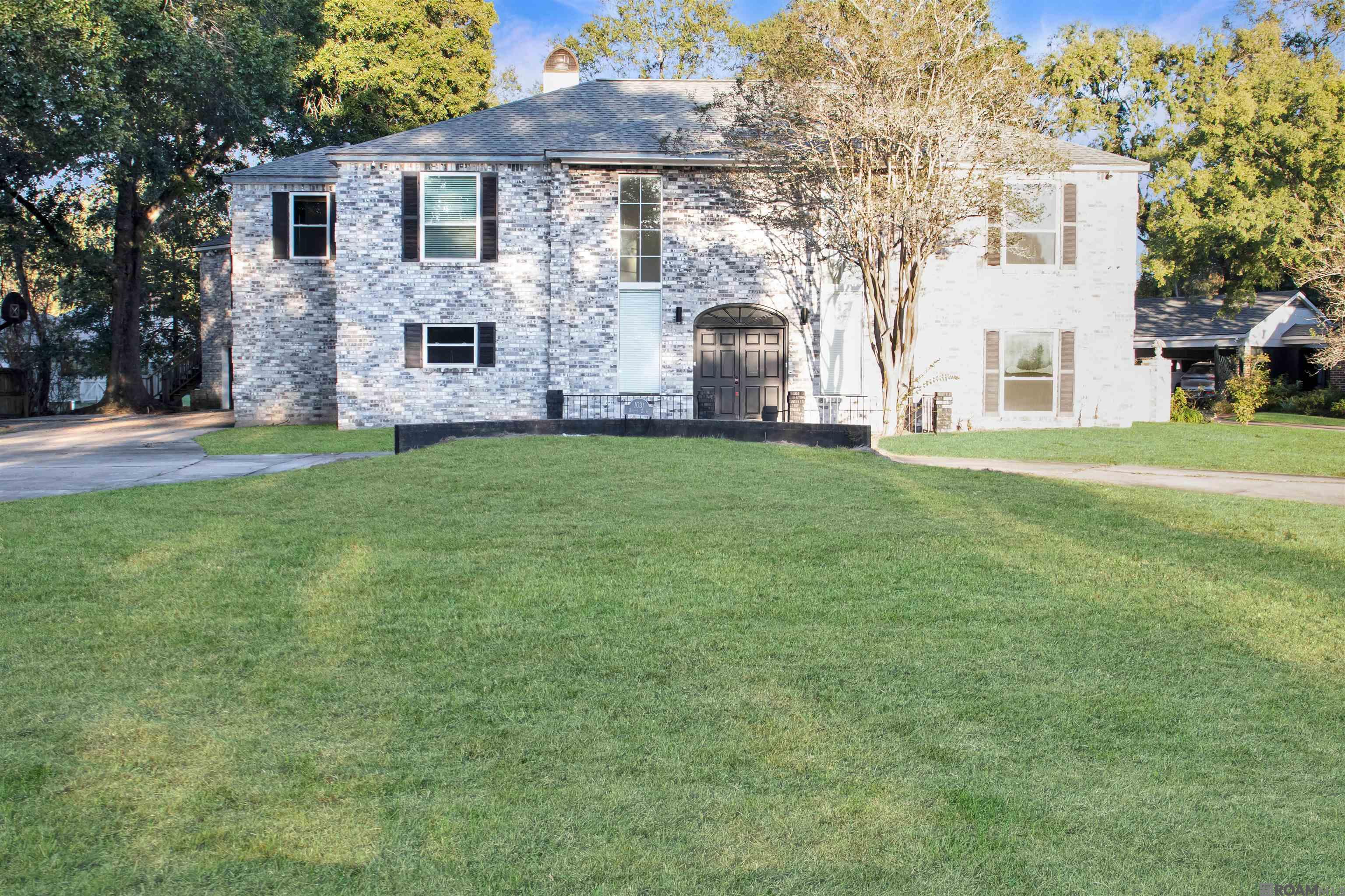 1031 Brutus Dr — photo