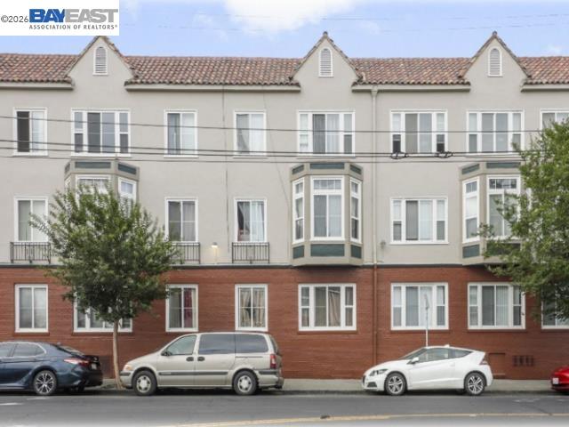 1757 26th Ave — photo