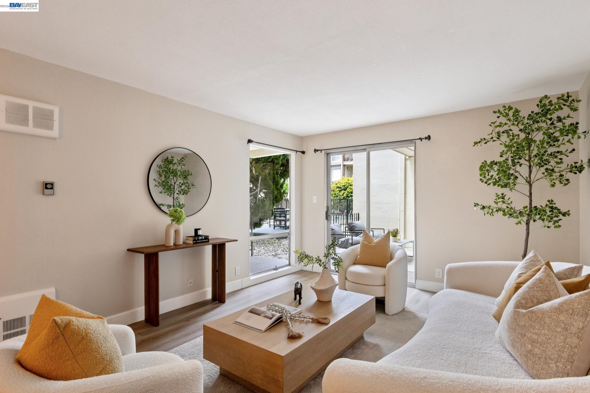 1825 Shoreline Dr #108 — photo