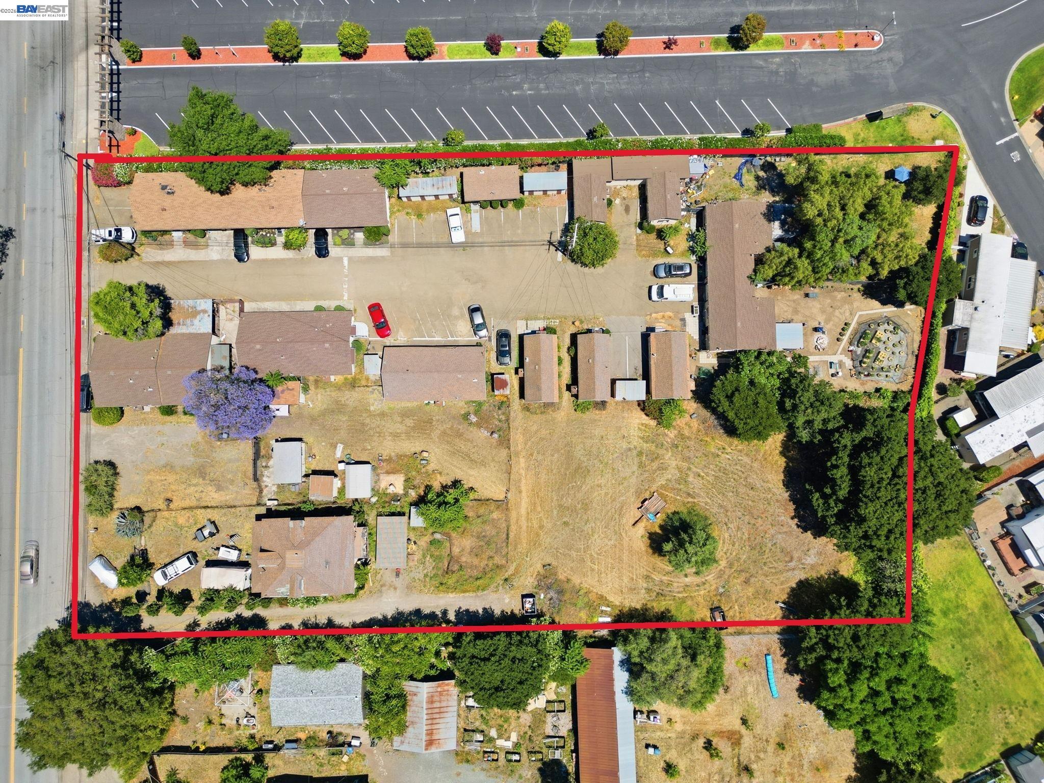 585 Old Canyon Rd — photo