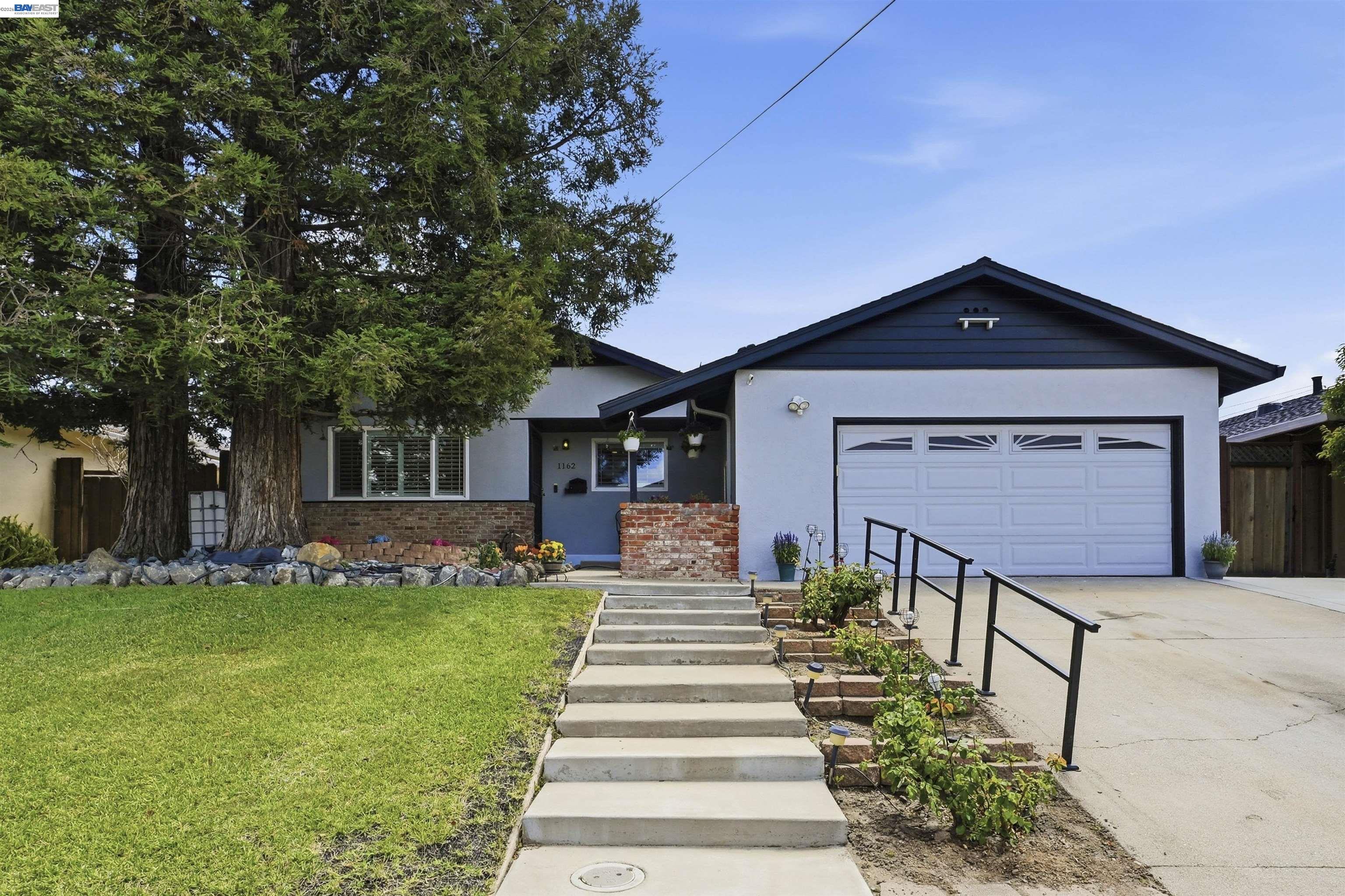 1162 Aberdeen Ave — photo