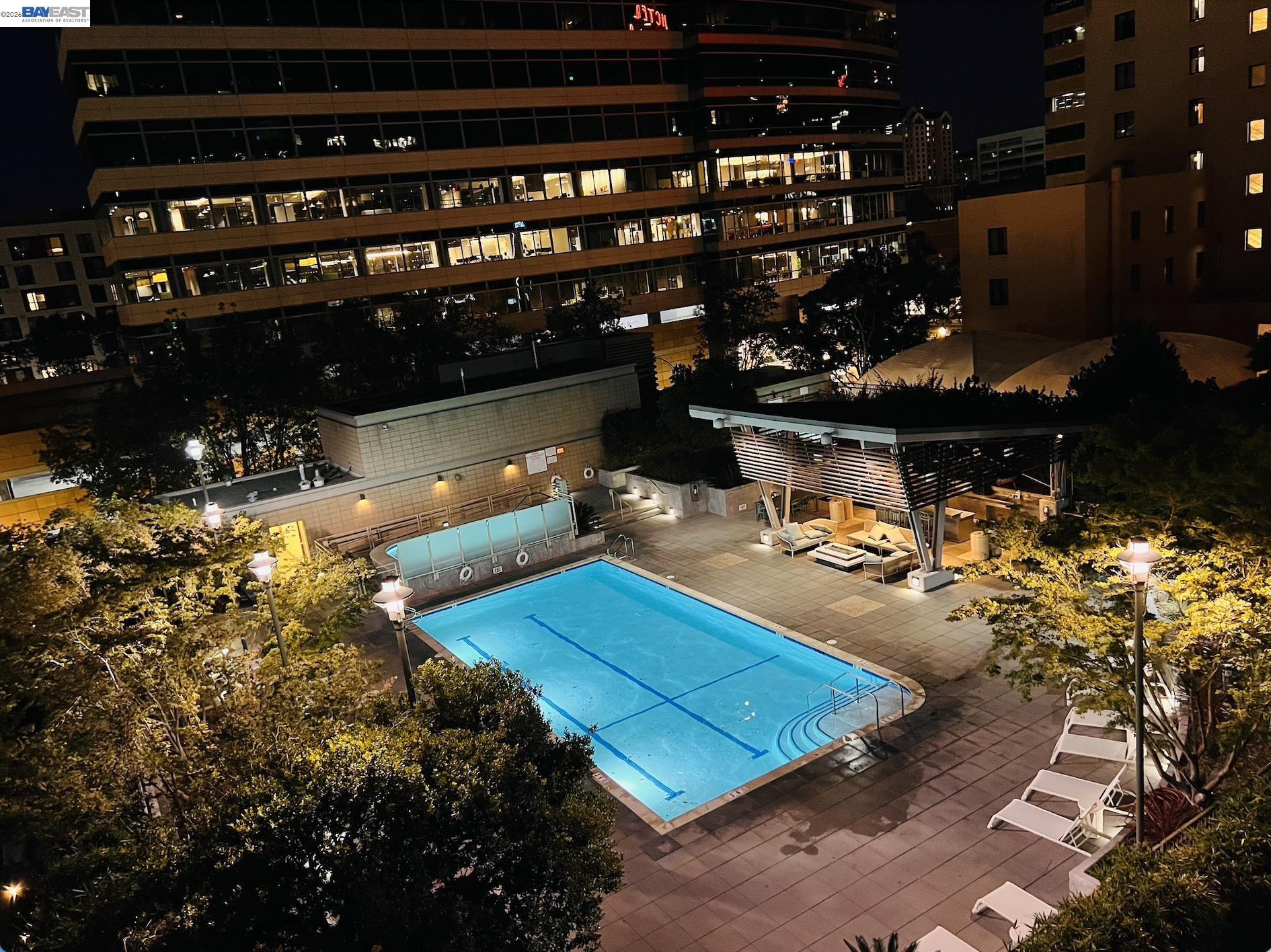 38 N Almaden Blvd #608 — photo
