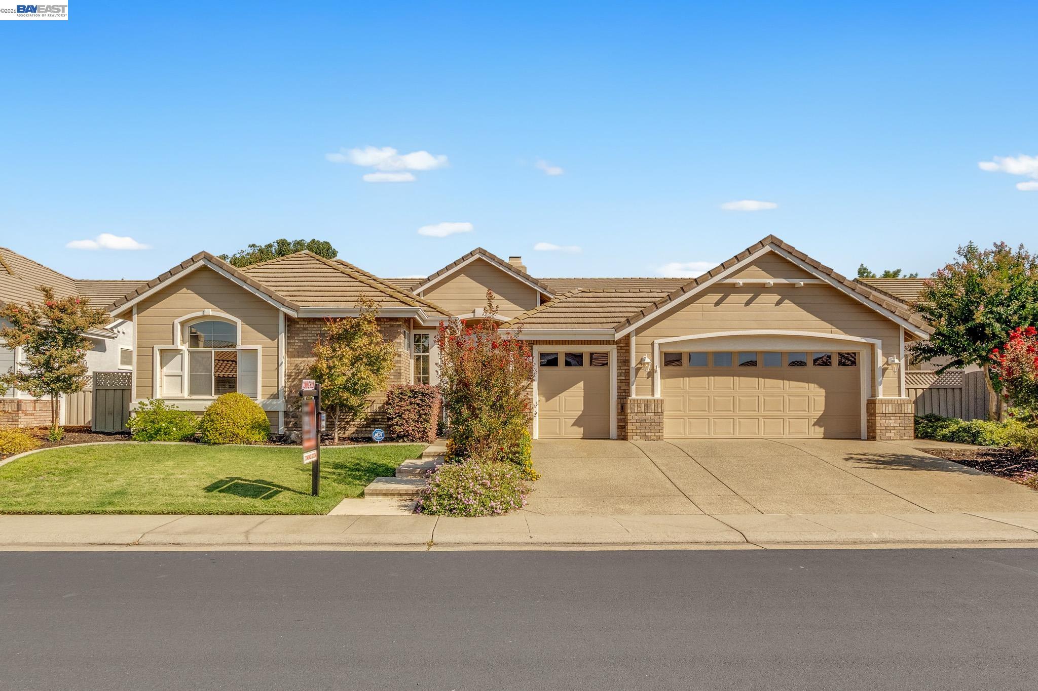 5040 Green Grove Ln — photo