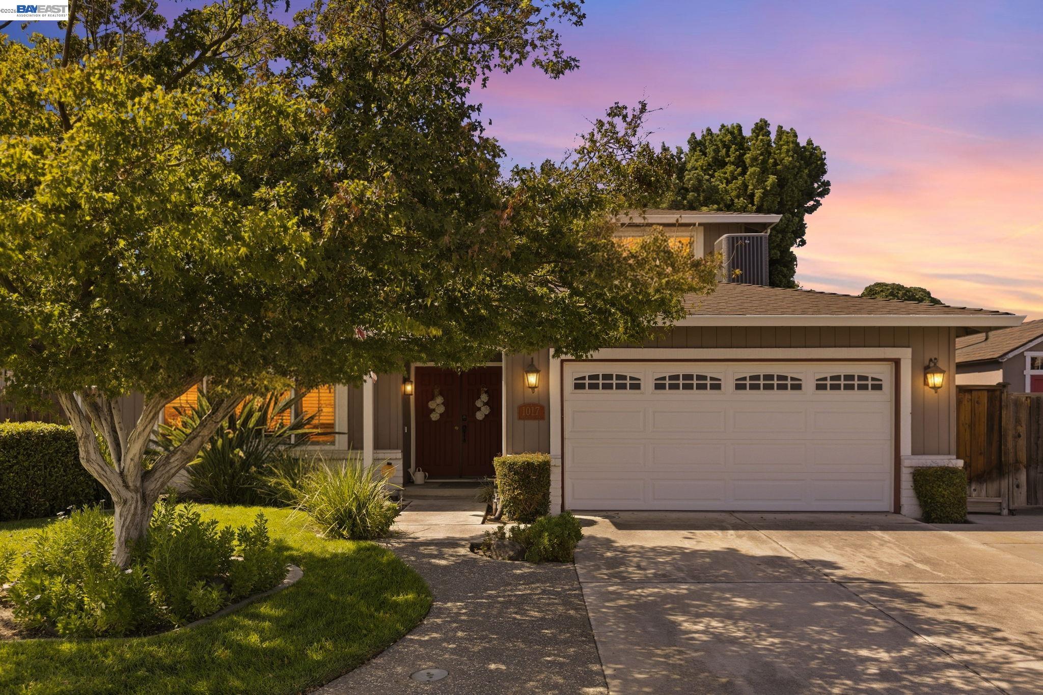 1017 Hatchcover Pl — photo