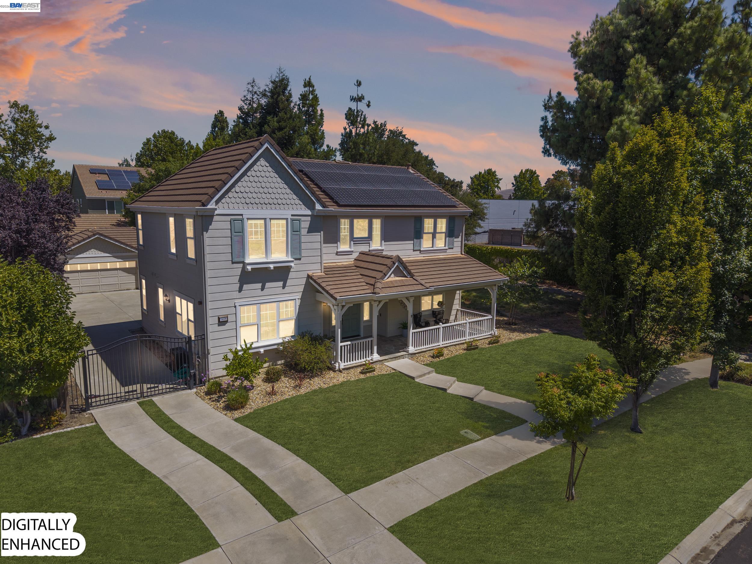 5698 Carnegie Way — photo
