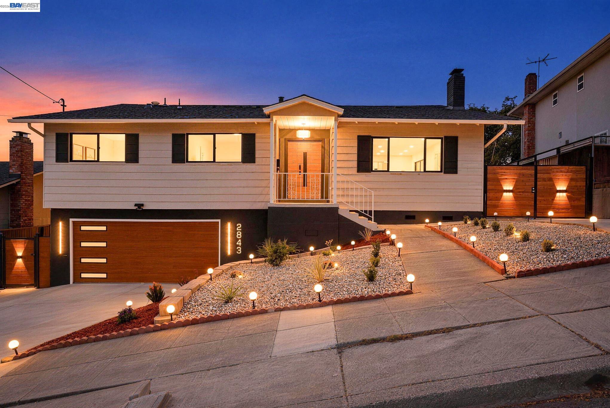 2843 Jennifer Dr — photo