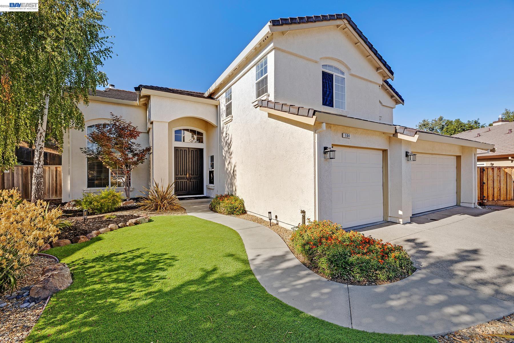 104 Wildflower Valley Ct — photo
