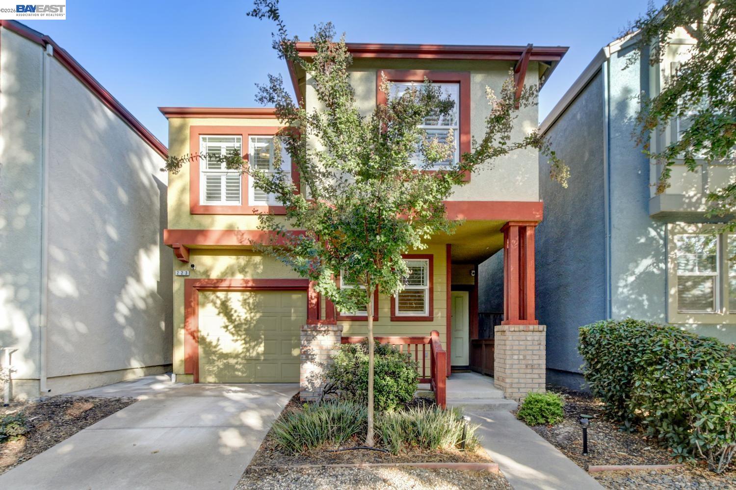 223 Washington Pl — photo