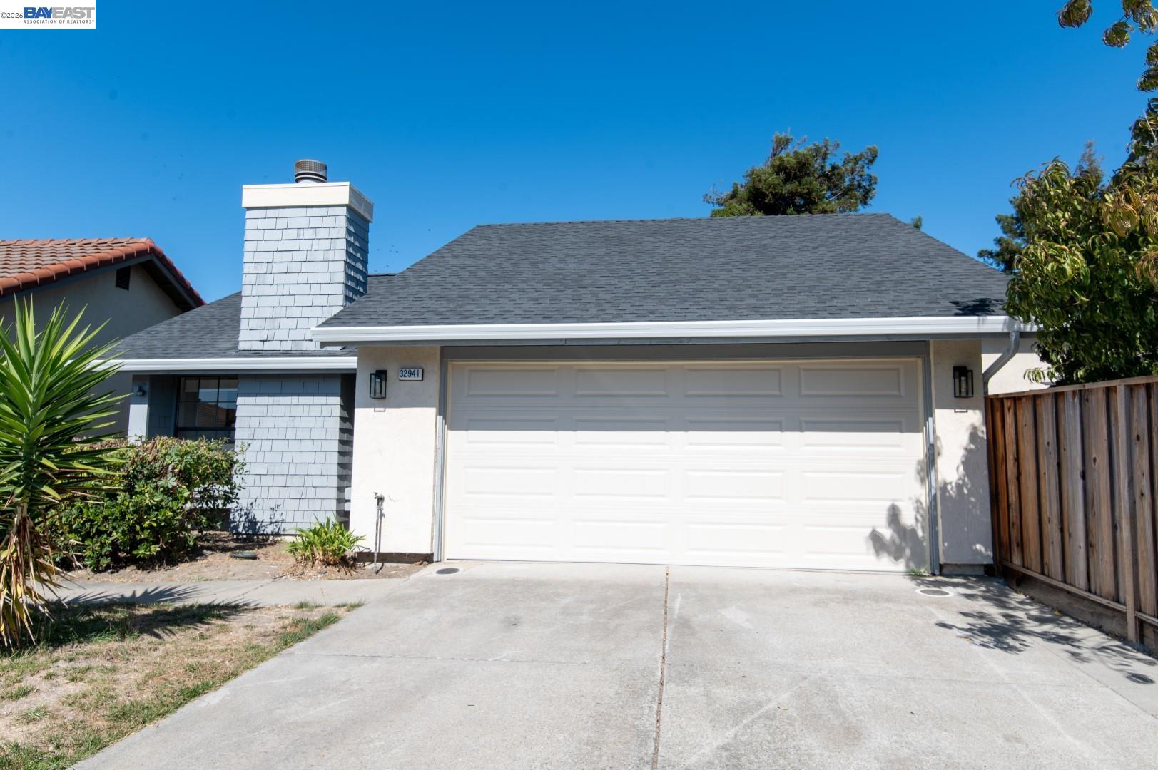 32941 Soquel St — photo