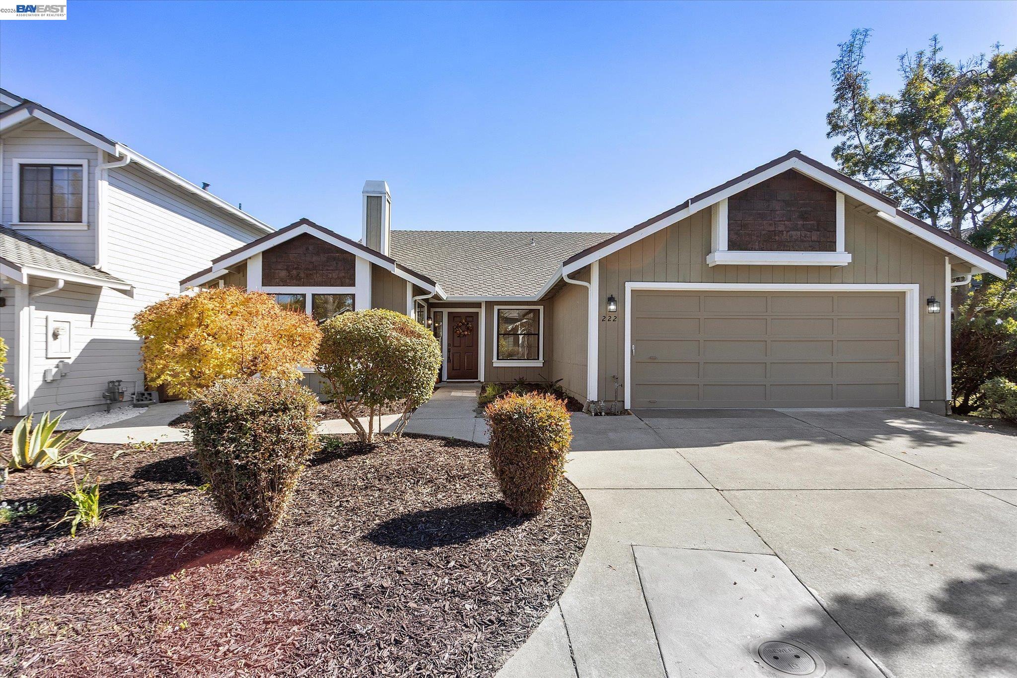 222 Stanbridge Ct. — photo