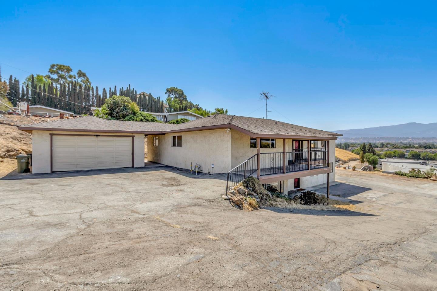132 San Ramon Drive — photo