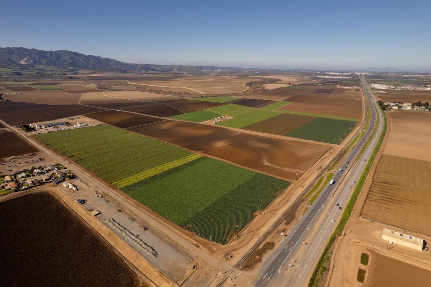 Home in Salinas, CA 93908 — photo 3