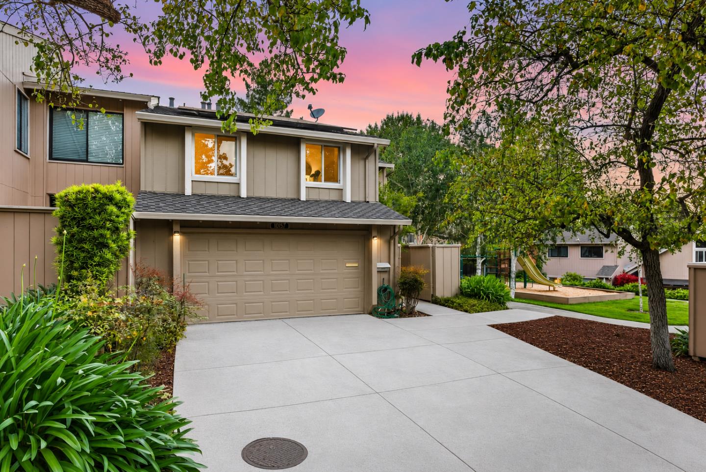 10157 Camberley Lane — photo