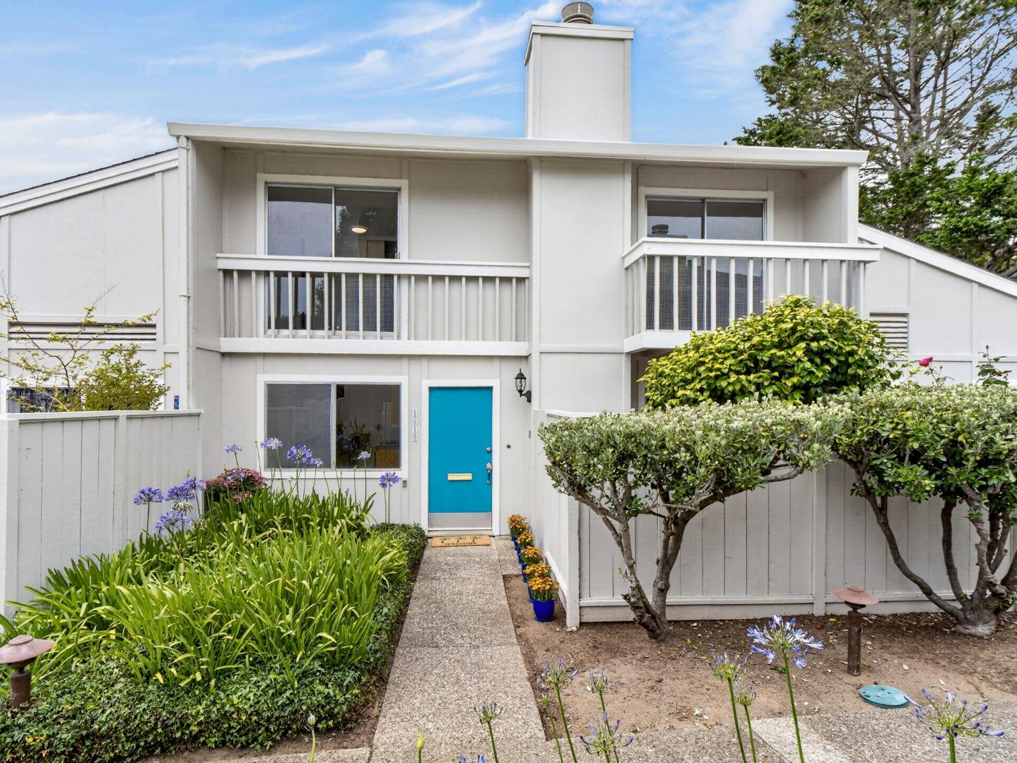 1610 Dolphin Drive — photo